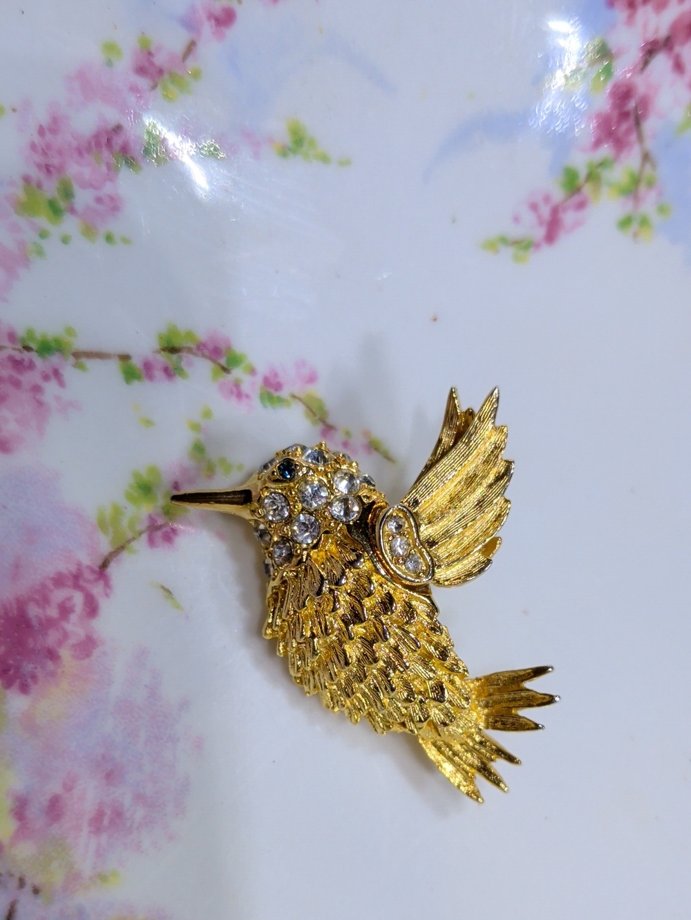 Gold Hummingbird Crystal small Vintage Brooch Pin - Elegant Bird Jewelry